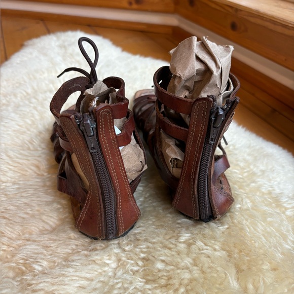 Greek Leather Gladiator Sandals - Picture 6 of 9